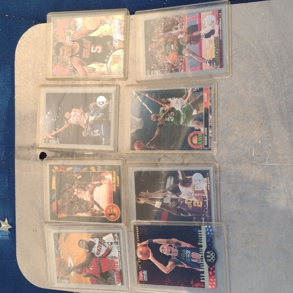 Basketball Trading Card Collection - Picture 3 of 3
